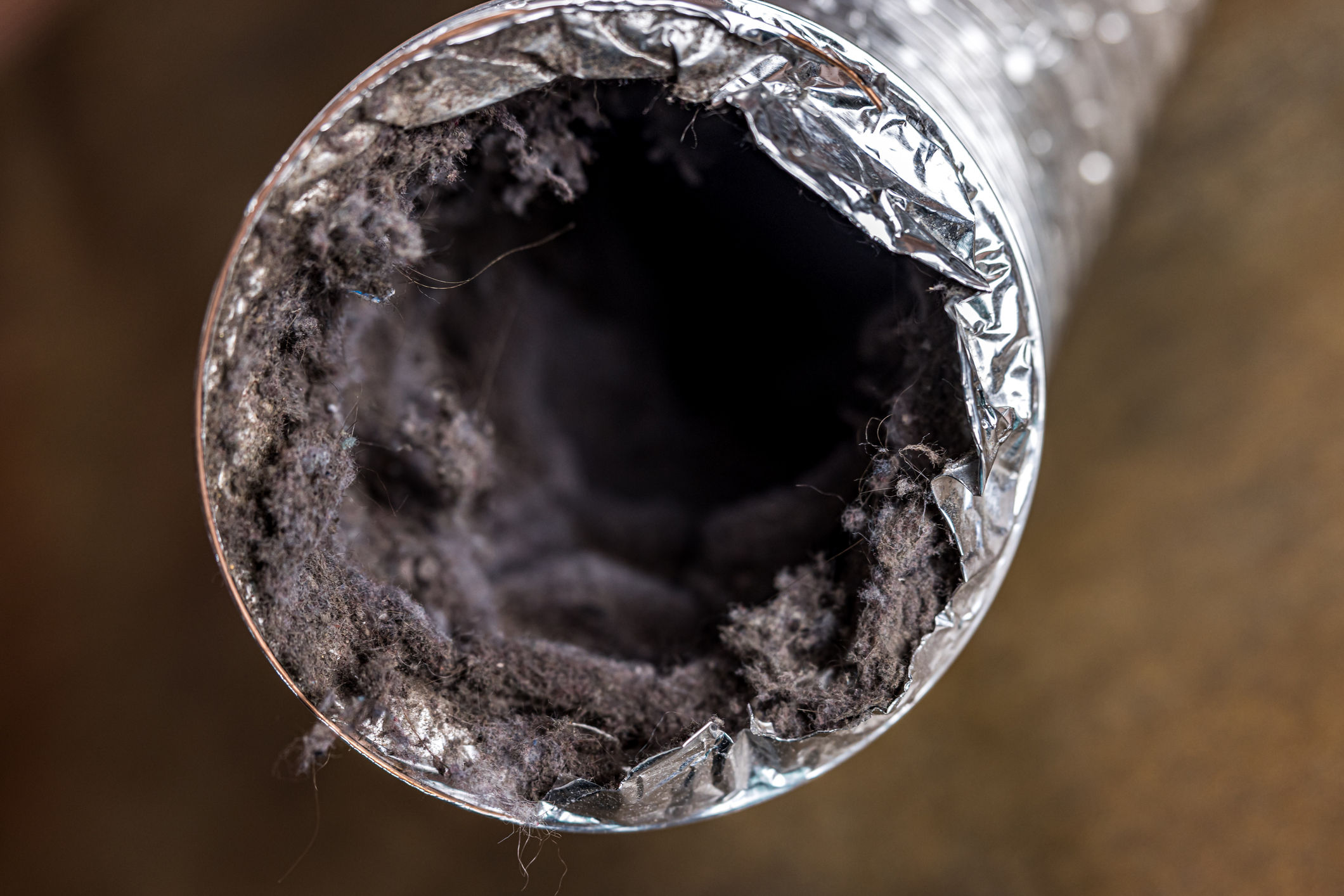 Dryer vent duct clogged with lint
